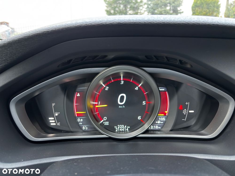 Volvo V40 D2 Drive-E Ocean Race - 28