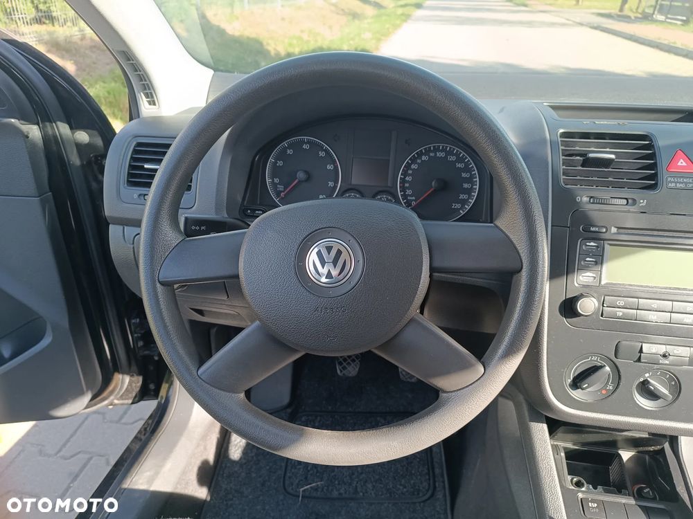 Volkswagen Golf - 3