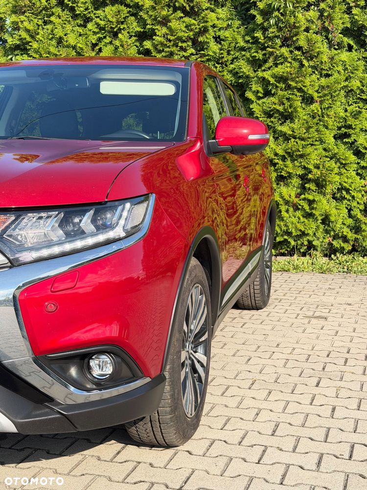 Mitsubishi Outlander 2.0 2WD CVT Diamant Edition+ - 3