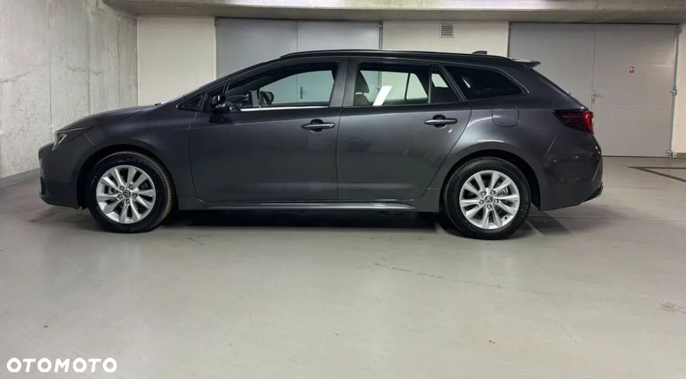 Toyota Corolla 1.8 Hybrid Comfort - 3