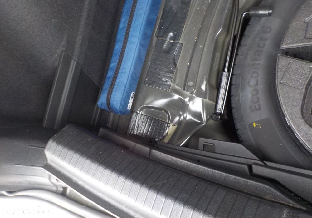 Volkswagen Polo - 12