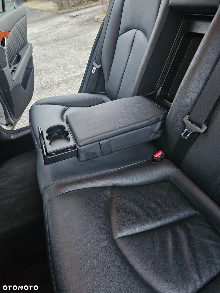 Mercedes-Benz Klasa E 280 CDI 4-Matic Avantgarde - 28