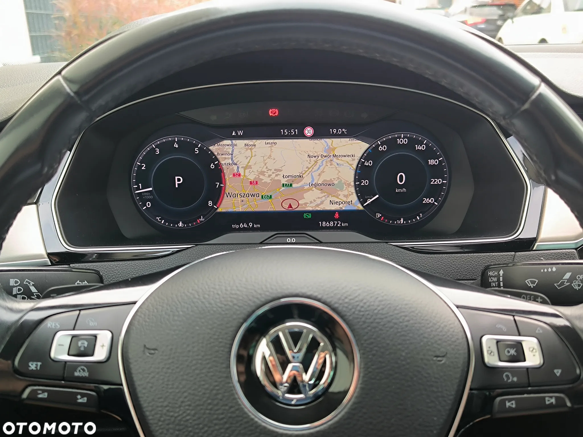 Volkswagen Passat 1.8 TSI BMT Highline DSG - 32