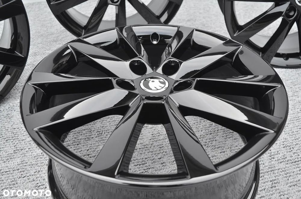 Felgi 7,5x18 5x112 Skoda Octavia Superb Karoq Kodiaq Yeti Enyaq Scout - 12