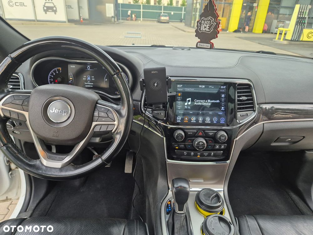 Jeep Grand Cherokee 3.6 V6 Overland - 25