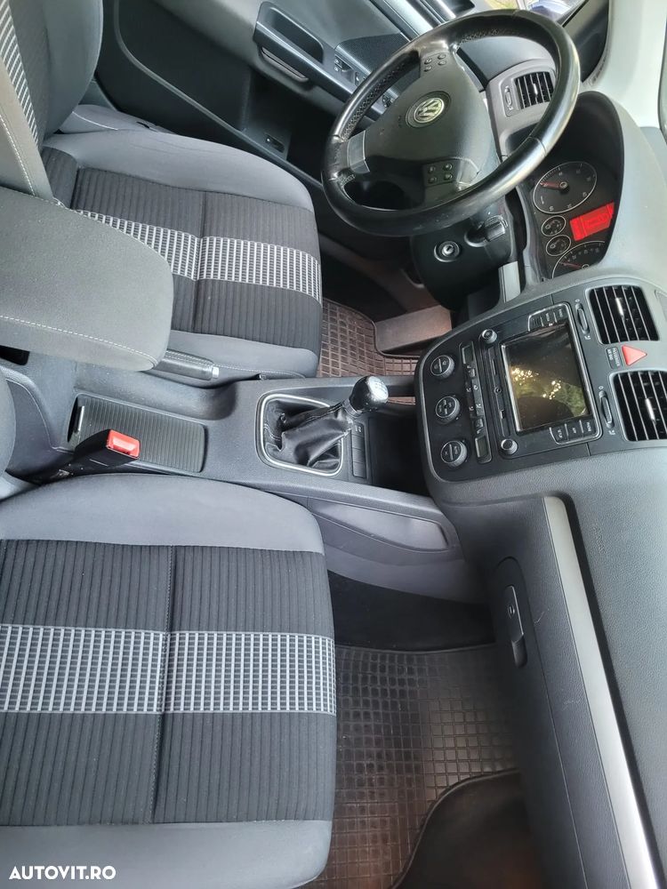 Volkswagen Golf 2.0 TDI DPF United - 7