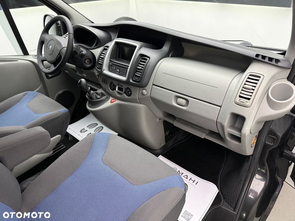 Renault Trafic 2.0 dCi 115 FAP Grand Combi L2H1 Expression - 17