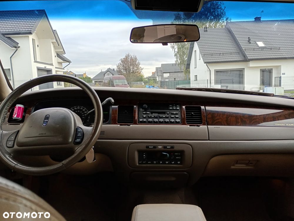 Lincoln Town Car 4.6 Executive - 5
