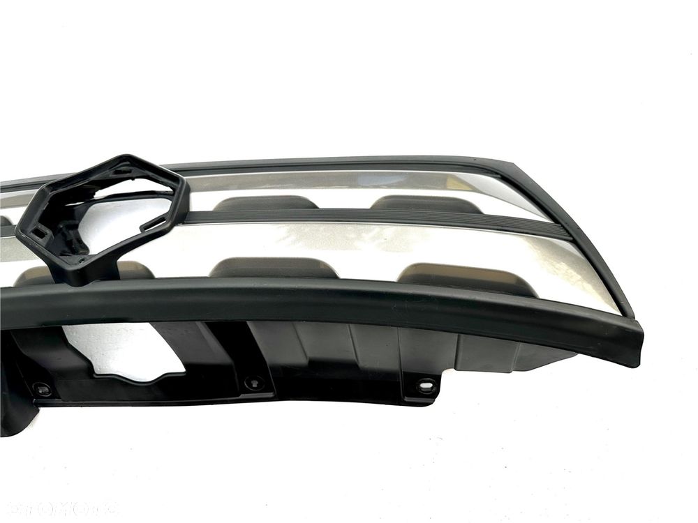 SUZUKI VITARA 3 III 2015 - ATRAPA GRILL WSPORNIK zderzak przód ORYGINAŁ OE - 6