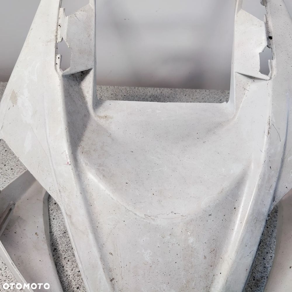 Czacha, czasza, owiewka przód, osłona lampy Derpi GP1 - 4