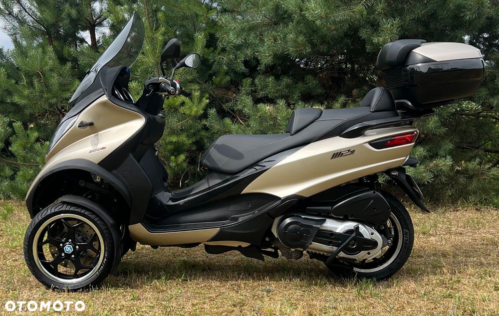 Piaggio MP-3 - 2