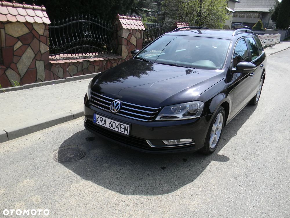 Volkswagen Passat 2.0 Blue TDI SCR Comfortline - 12
