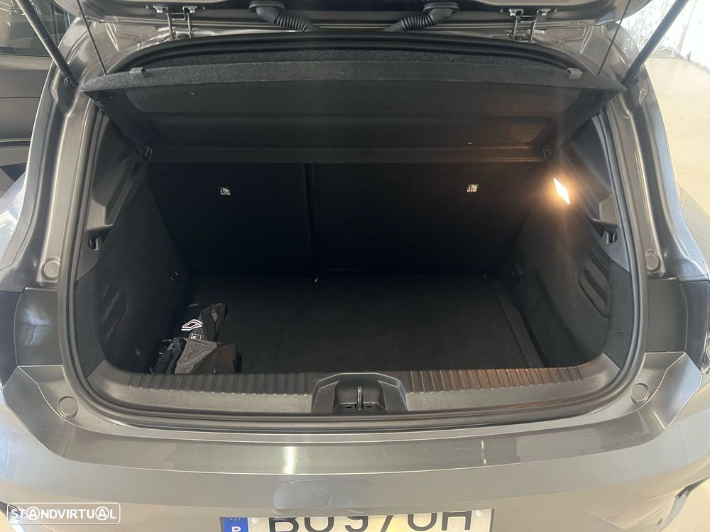 Renault Clio 1.0 TCe Techno Bi-Fuel - 12