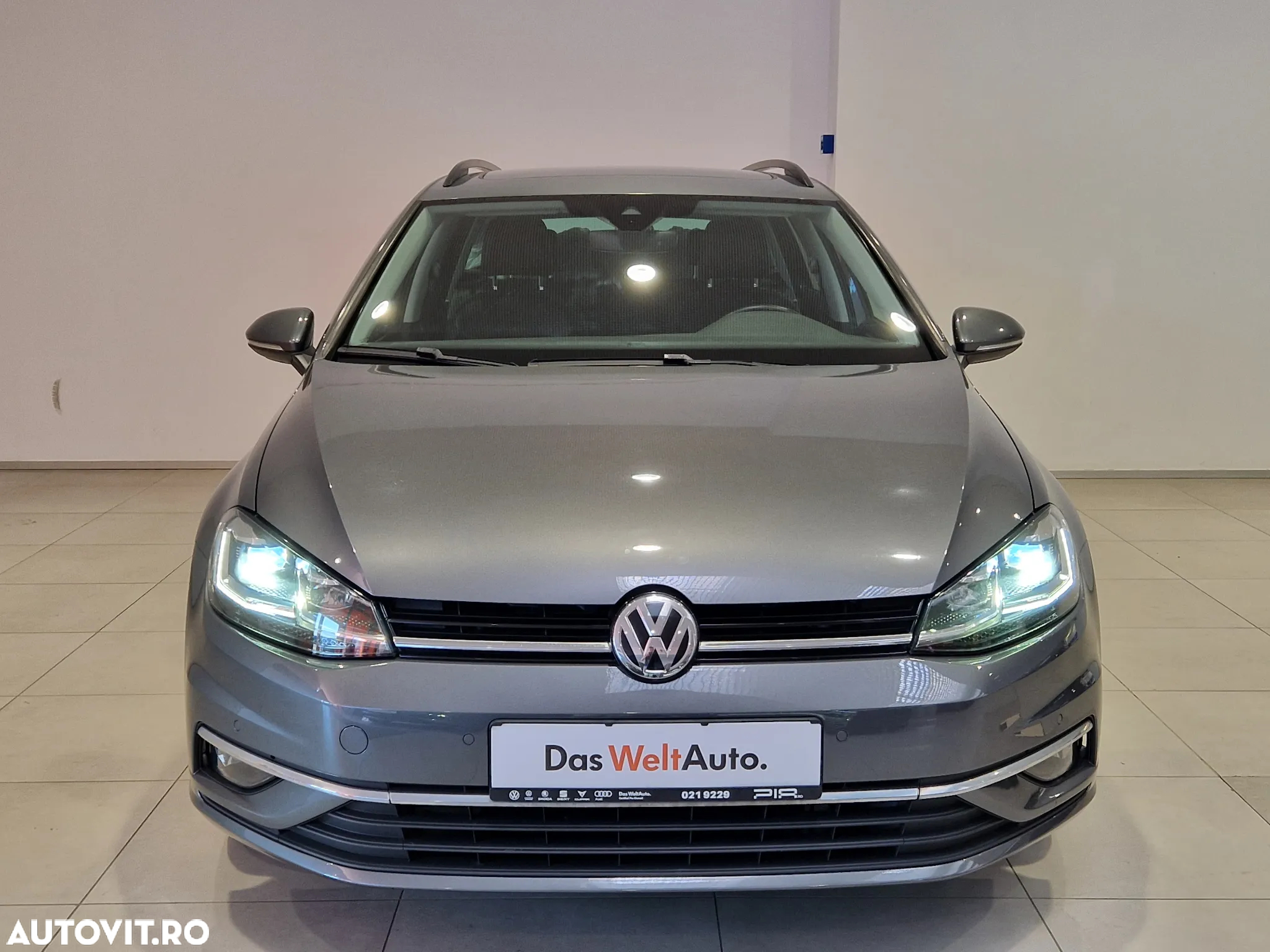 Volkswagen Golf 2.0 TDI DSG Highline - 4