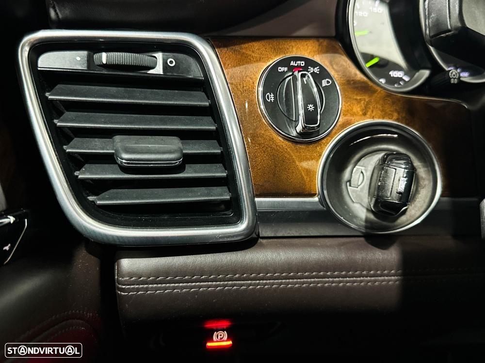 Porsche Panamera S E-Hybrid - 42