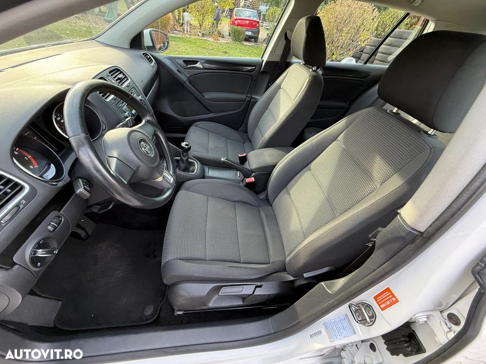 Volkswagen Golf 1.6 Comfortline - 13