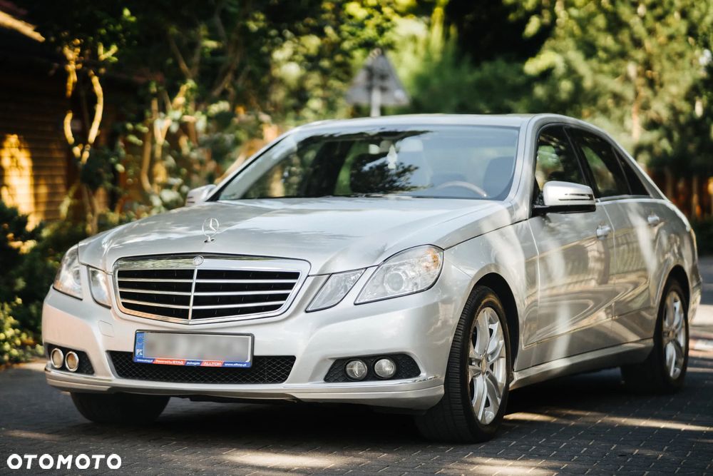 Mercedes-Benz Klasa E 350 4-Matic Elegance - 1