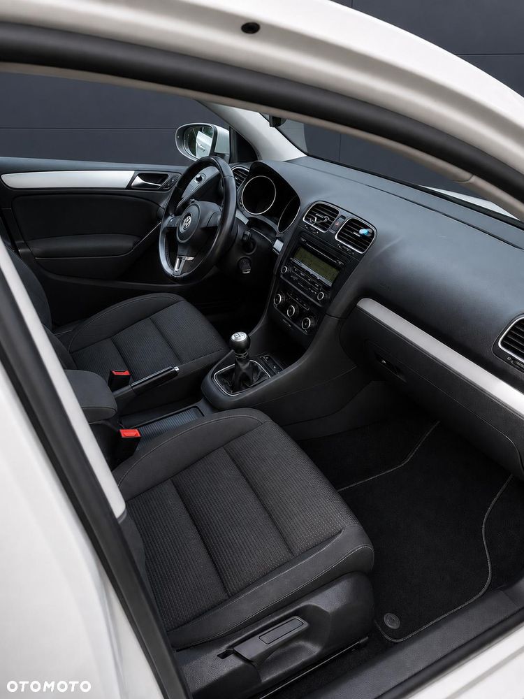 Volkswagen Golf 1.2 TSI Team - 8