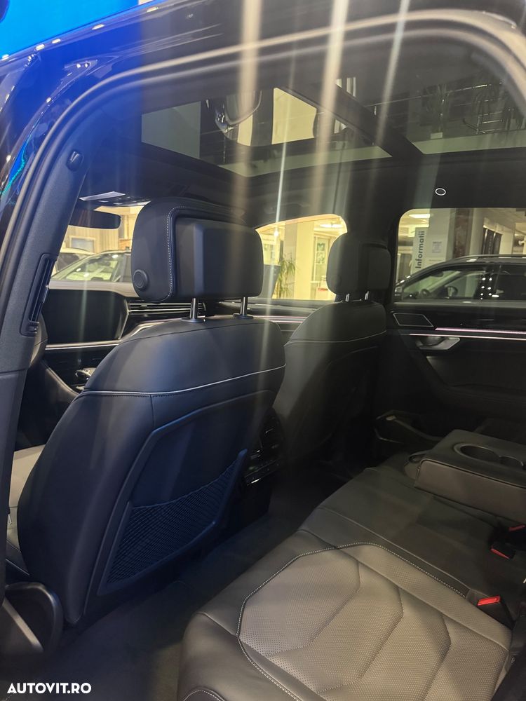 Volkswagen Touareg V6 TDI 4MOTION R-Line - 4