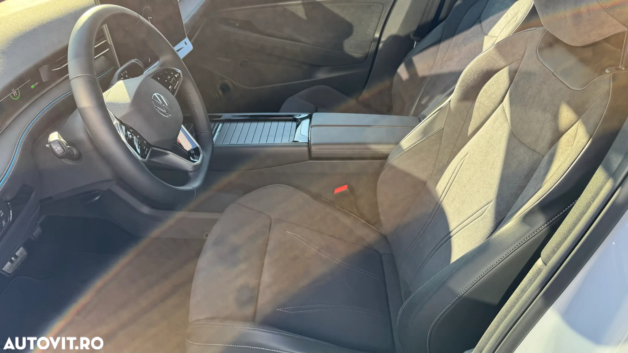 Volkswagen ID.7 77 kWh Pro - 9
