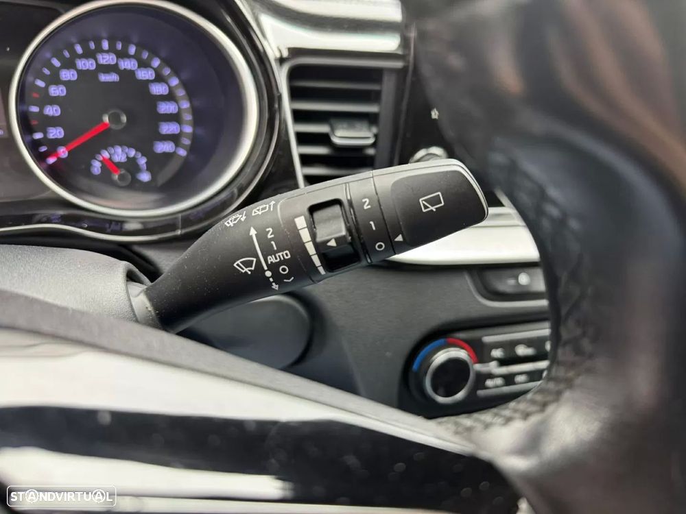 Kia Ceed SW 1.6 CRDi MHEV Drive+SRF - 7