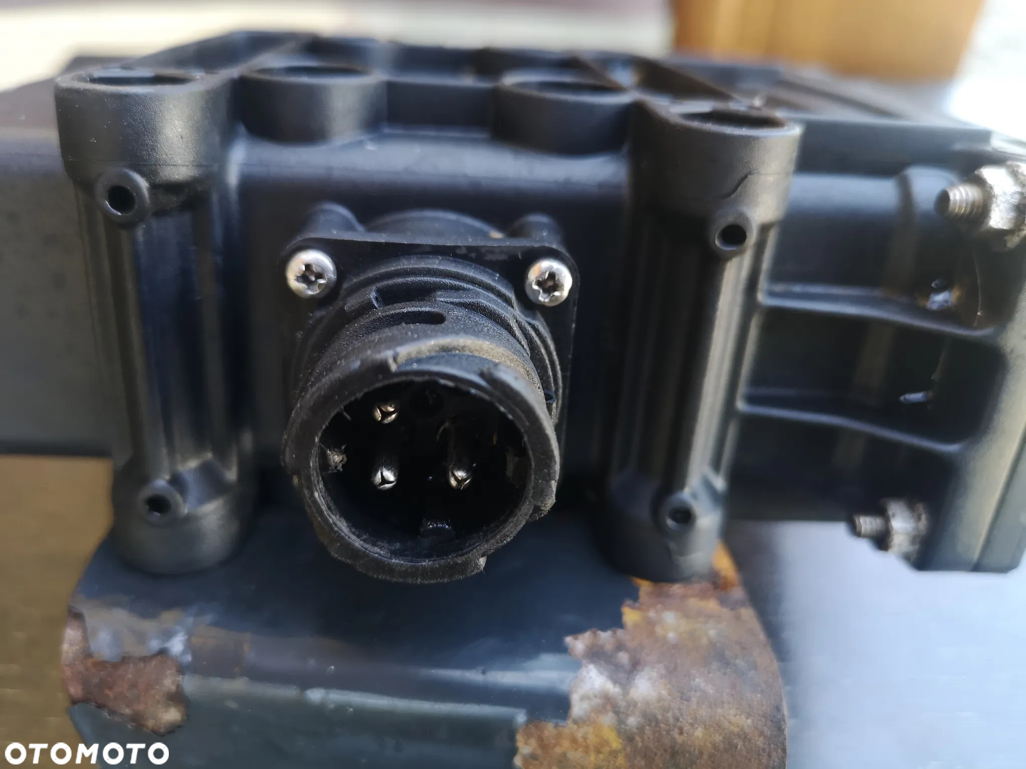 Hebel elektryczny, wyłącznik prądu Iveco Stralis 5801611738 - 5