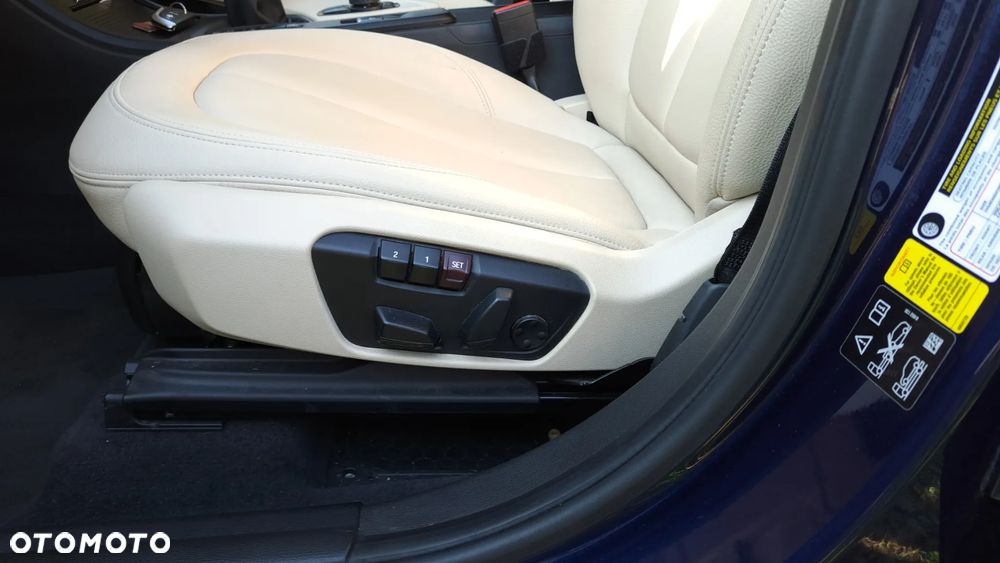 BMW X1 xDrive28i - 11