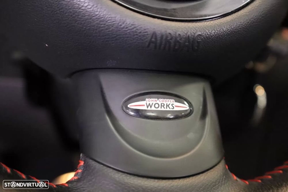 MINI Cabrio John Cooper Works Auto - 26