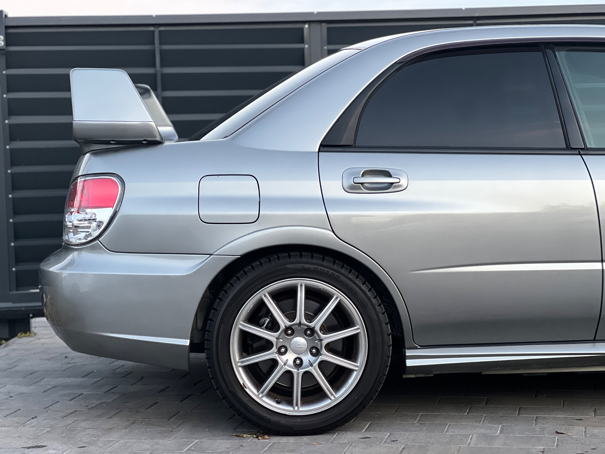 Subaru Impreza 2.0 STI 4x4 - 32