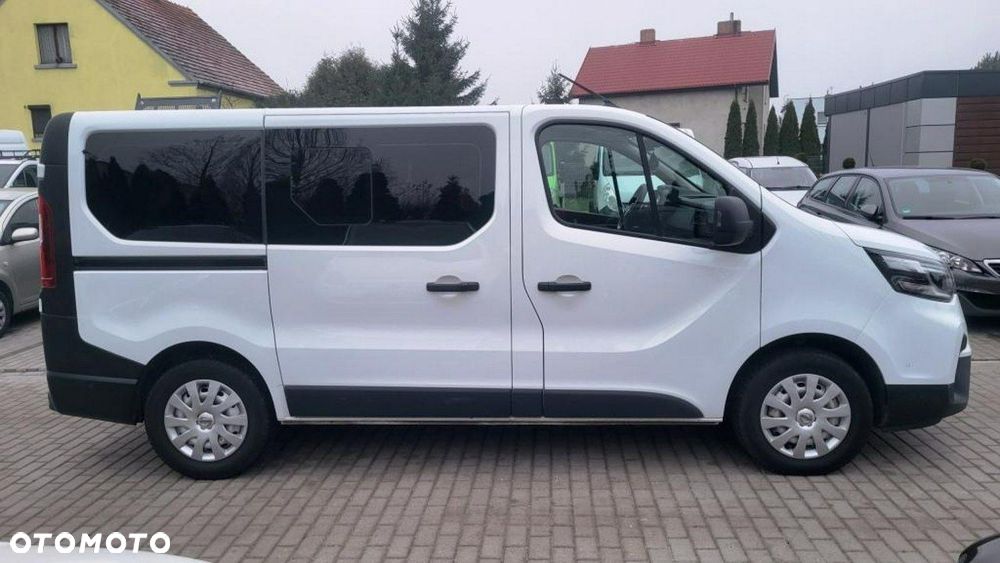 Nissan NV300 - 4