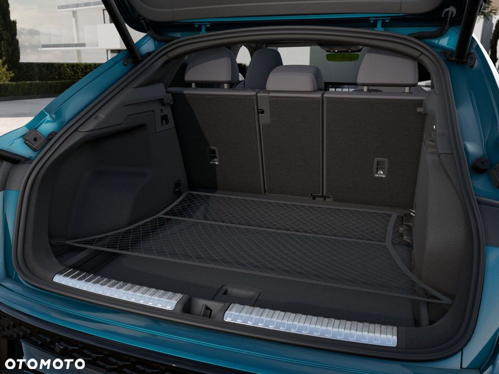 Audi Q3 Sportback - 11