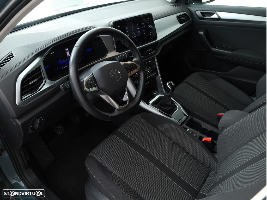 VW T-Roc 1.0 TSI Life - 24