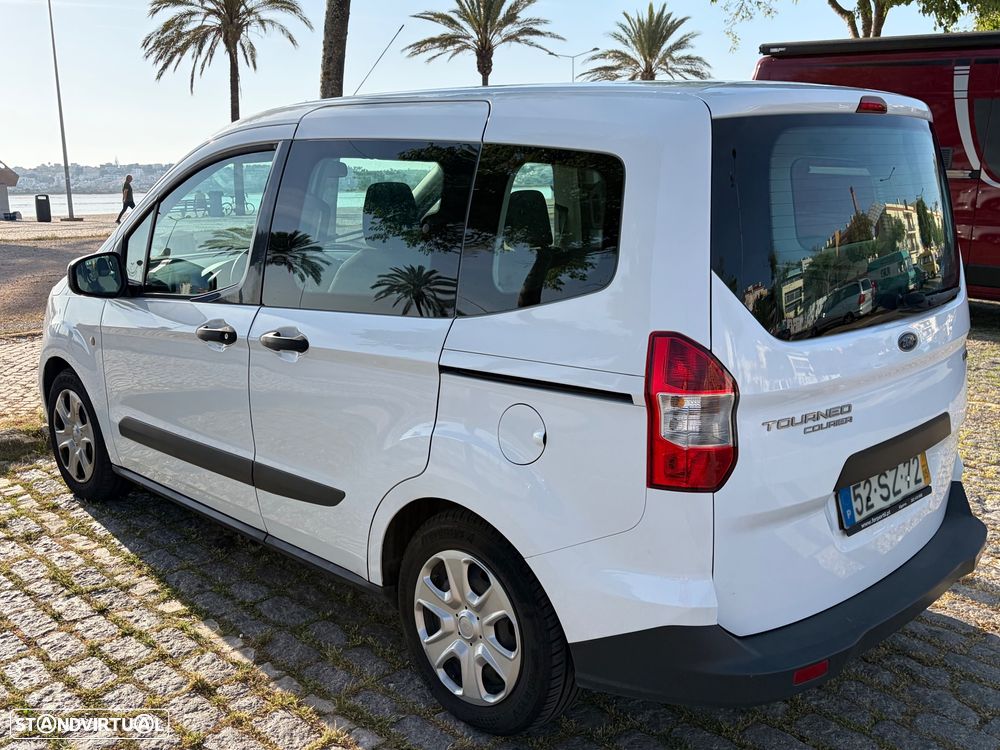 Ford Tourneo Courier 1.0 EcoBoost Ambiente - 9