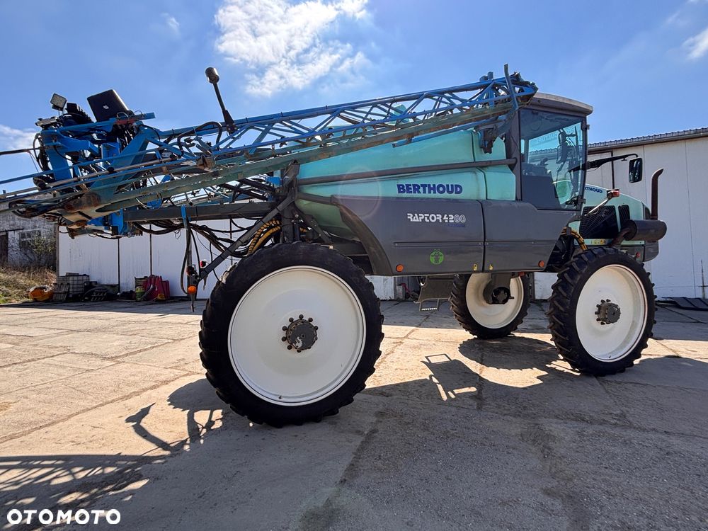 Berthoud Raptor 4200 - 3