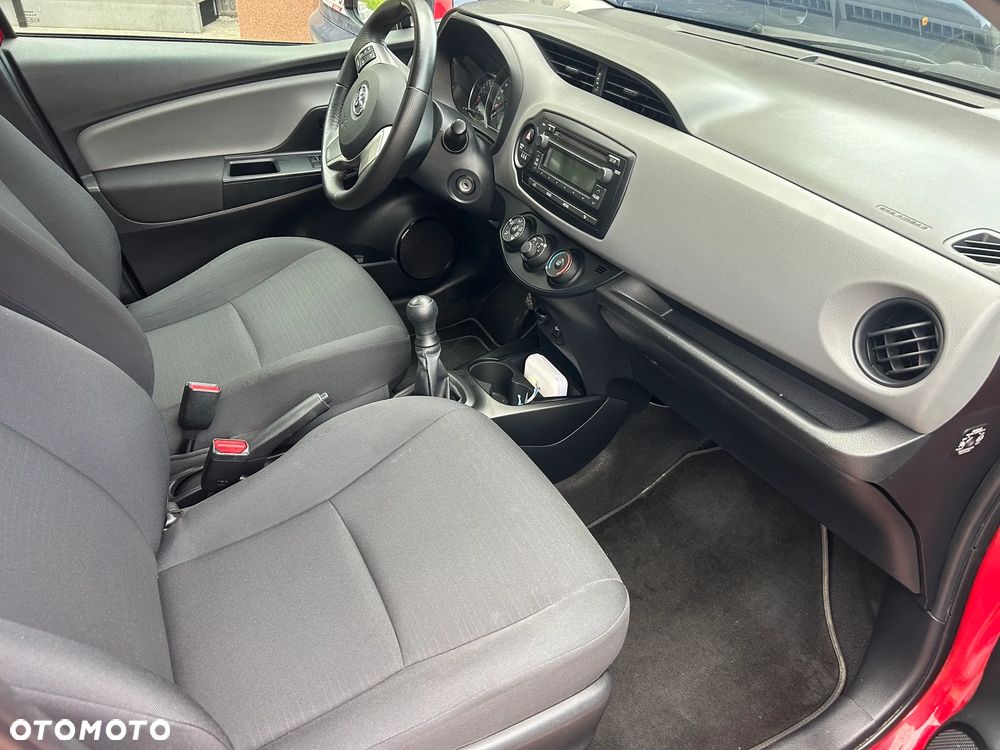 Toyota Yaris 1.0 Life EU6 - 15