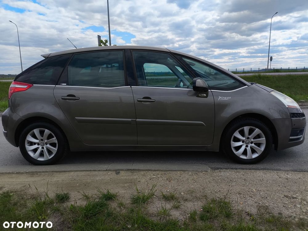 Citroën C4 1.6 HDi FAP Exclusive - 4