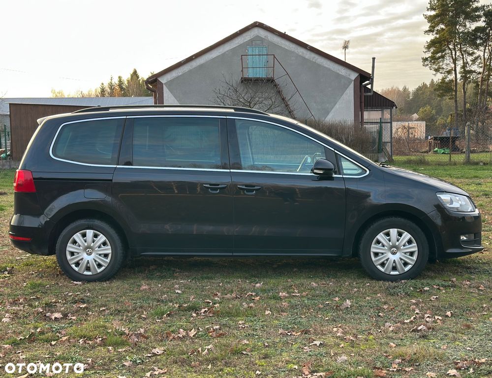 Volkswagen Sharan 2.0 TDI Highline DSG - 4