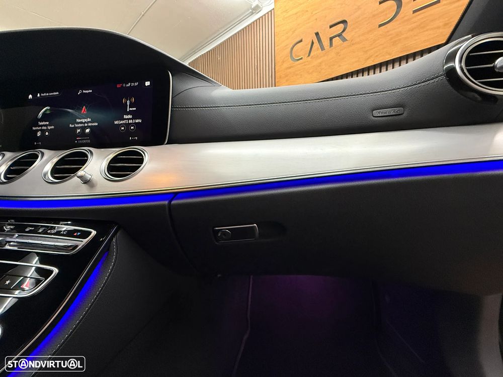 Mercedes-Benz E 300 de 9G-TRONIC AMG Line - 25