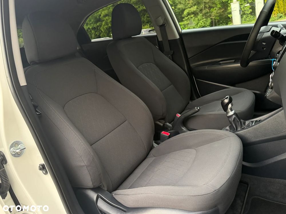 Kia Rio 1.4 ISG Uefa Euro 2016 - 25