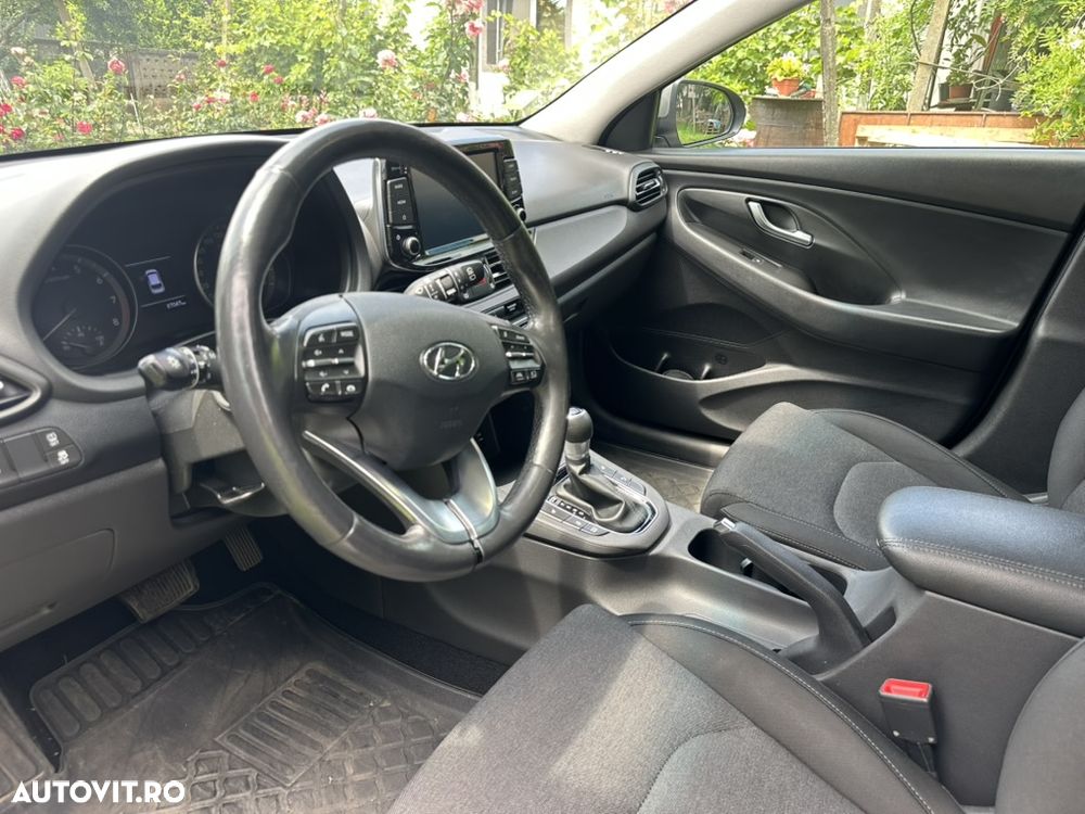 Hyundai i30 1.5 T-GDI MHEV 160CP 7DCT Highway - 13