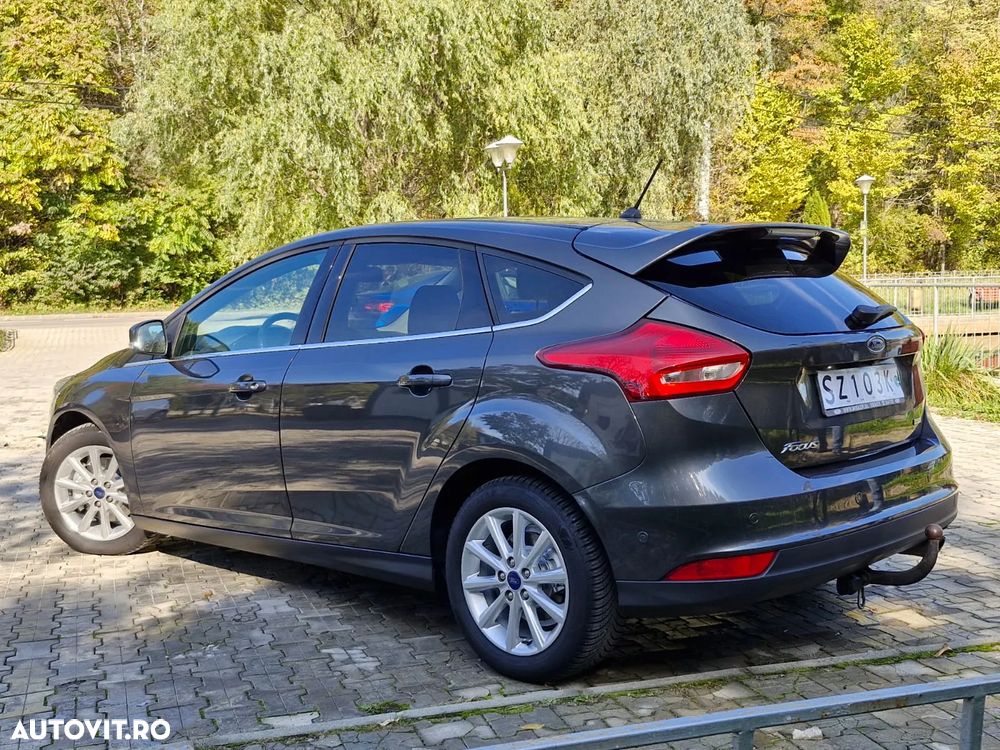 Ford Focus Turnier 1.5 EcoBoost Start-Stopp-System Titanium - 3