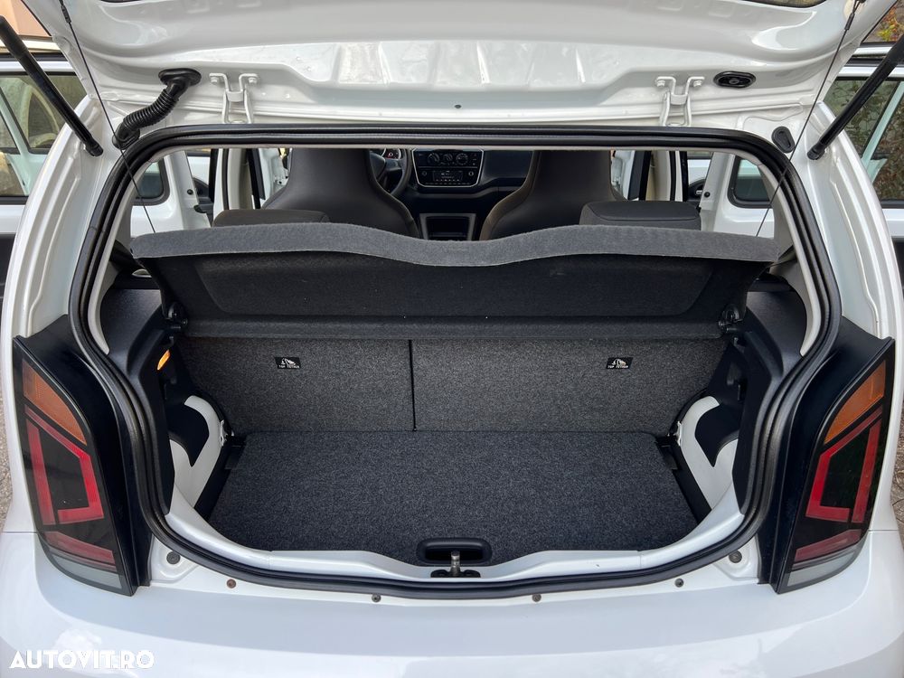 Volkswagen up! 1.0 MPI Move - 16