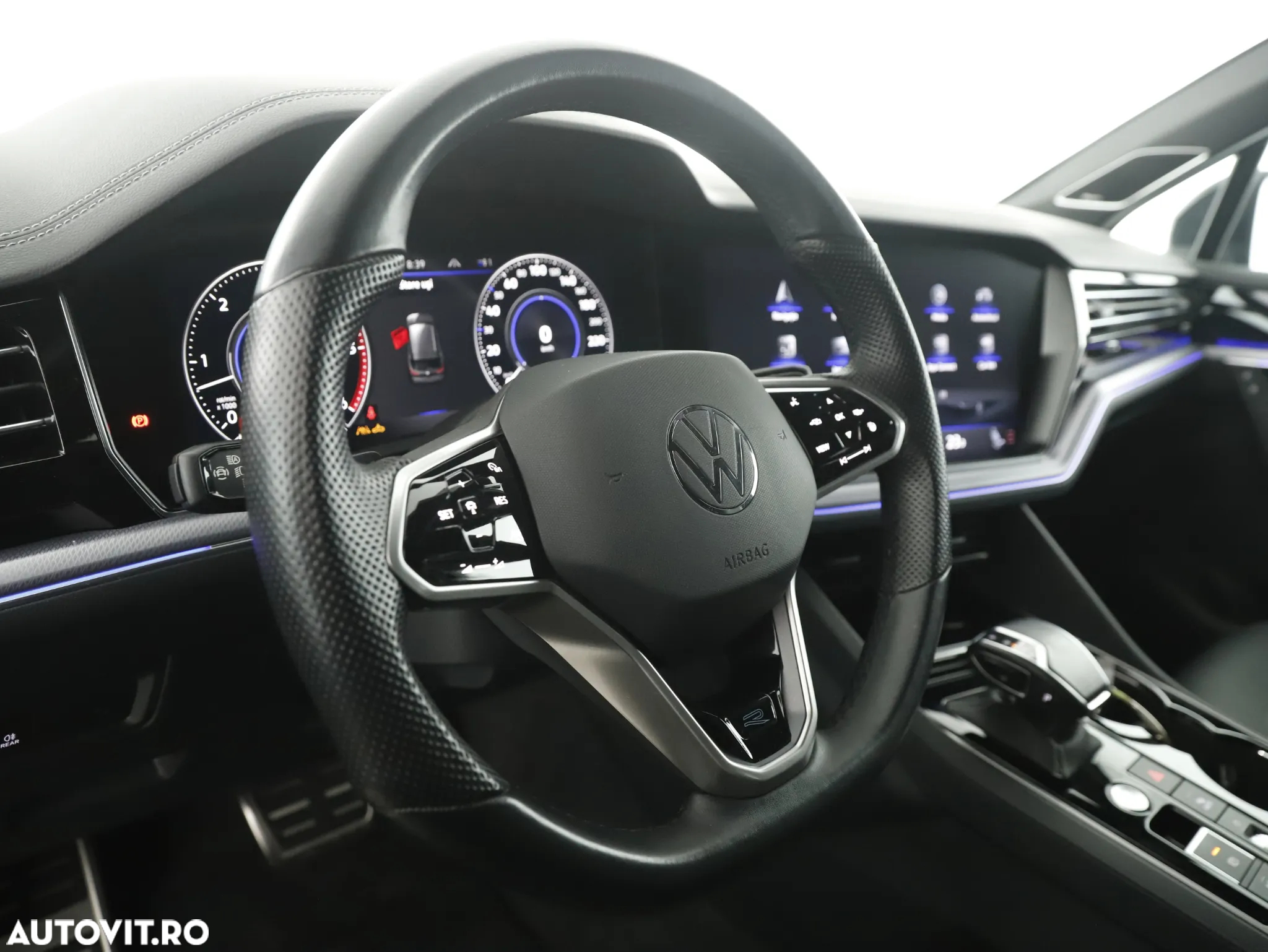 Volkswagen Touareg V6 TDI R-Style - 13