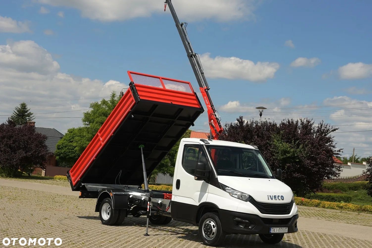 Iveco DAILY 35-180 3.0 HPI 180KM * HDS BEFARD * 2300 Udźwig * 60 tyś km! Wywrotka 3 str* Resor+Poduszka - 1