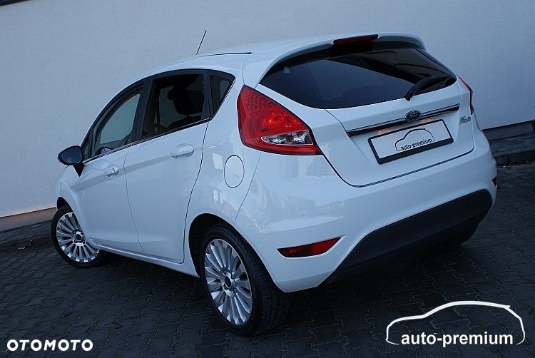 Ford Fiesta 1.25 Titanium - 38