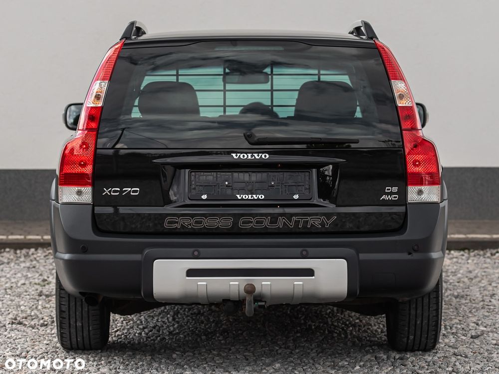 Volvo XC 70 D5 AWD Kinetic - 11