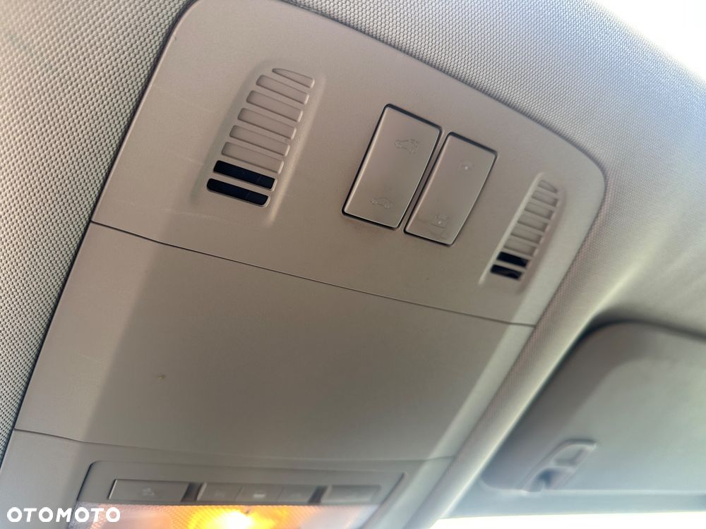 Opel Insignia 1.8 Elegance - 26