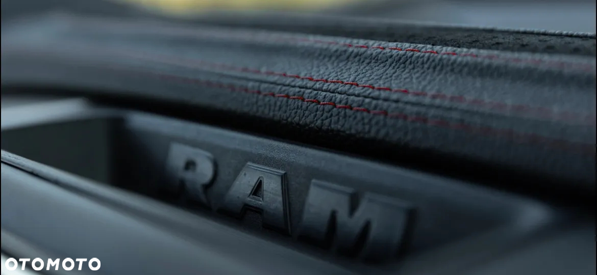 RAM 1500 - 13