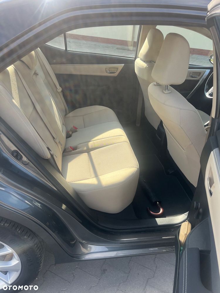 Toyota Corolla 1.6 Premium - 7