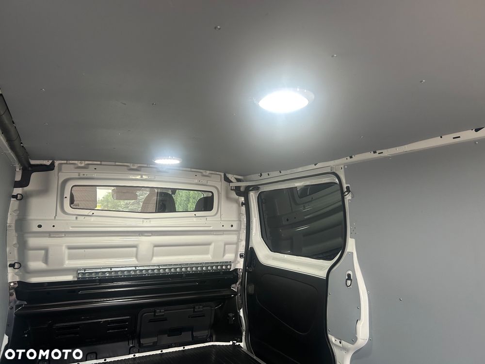 Renault Trafic - 24